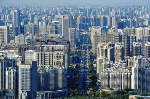 2021年中国地产企业权益拿地金额与面积TOP100-房地产开发面积