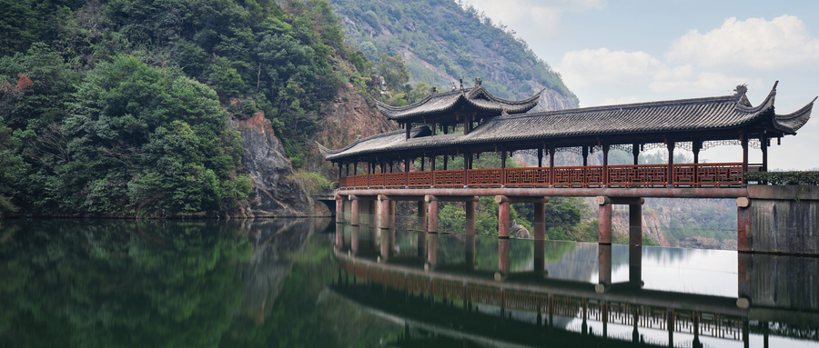 中國十大佛山排行榜，五臺山排第一，第四是觀世音的道場