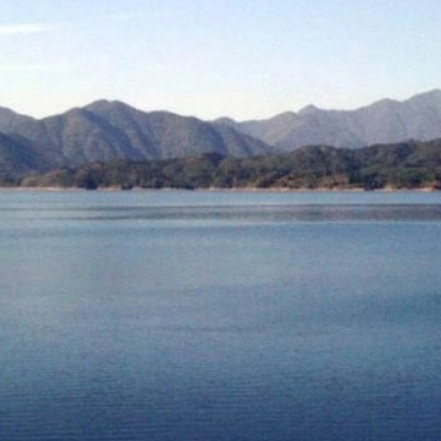 金井湖
