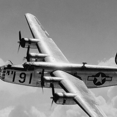 B-24轰炸机