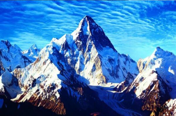 攀登死亡率最高的山峰排行榜-乔戈里峰上榜(昆仑山脉主峰)