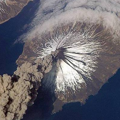 克利夫兰火山