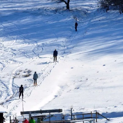 千山温泉滑雪场