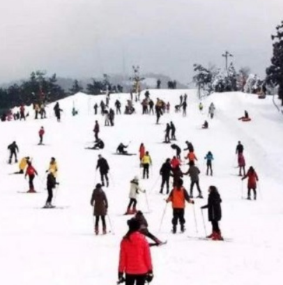 天台绿城滑雪场