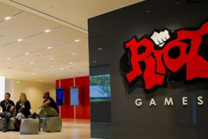 LOL开发商入围美国年度最佳雇主榜单 唯一一家游戏公司