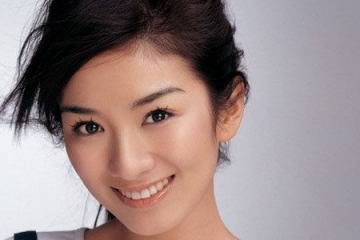中国胸部最美的十大女明星排行榜 陈乔恩排榜首