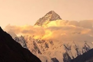 世界十大最危险山峰介绍，是否有能者敢勇攀下高峰