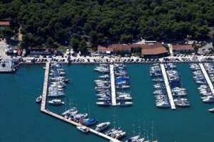 世界上最贵的十大游艇港排行榜 最贵的游艇港