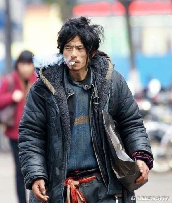 美国女孩抓拍流浪汉 全球最牛流浪汉排行榜(2)