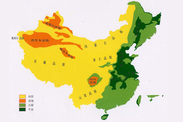 中国四大盆地,最大的盆地塔里木盆地好似一个巨大的碗口