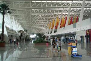 武汉天河机场最贵牛肉面：为什么机场都比其他地方贵?
