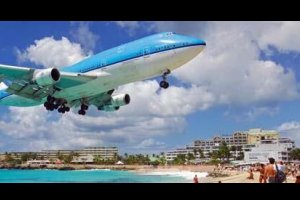 世界最危險機場排行榜 從600米懸崖掉落起飛