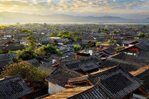 月薪過萬的文科職業：漢語言文學上榜 第3在市場中缺口很大