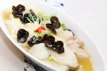 煙臺(tái)十大魯菜名店 天天漁港上榜，看看哪些店你還沒(méi)有吃過(guò)