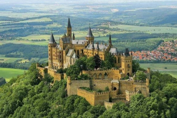 世界上最美丽的十大城堡:就好像不小心闯入了仙境 如梦如幻