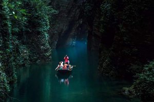 江西十大爬山好去處：廬山第二 第一山巒疊障 蔚為壯觀