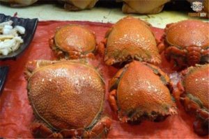 世界最贵的十大海鲜 台湾老虎蟹味道与众不同，蓝龙虾极少见