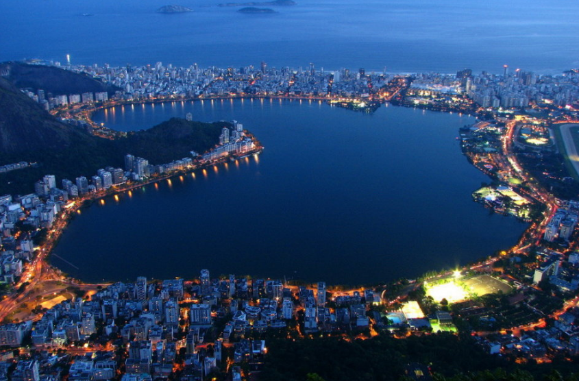 世界最美十大港湾 维多利亚港第一，天堂湾上榜