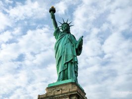 美国十大标志性地标 自由女神像第一  超人雕像上榜