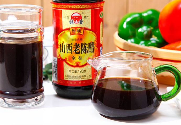 中國四大名醋排名 口感香濃味道絕美，你最愛哪一種