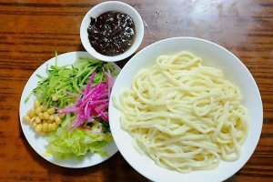北京十大炸醬面館：京味齋上榜，第一經(jīng)濟(jì)實(shí)惠又低調(diào)
