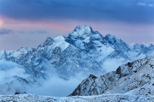 中国十大奇怪的山 昆仑山神话传说众多被称之为神山