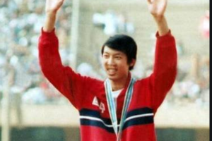 中国体育史上十大田径运动员，刘翔上榜，苏神排第二