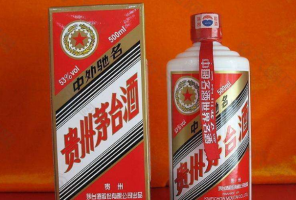 老牌十大名酒排行榜：瀘州老窖上榜，第二有歷史最長