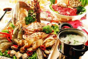 海鲜火锅加盟店十大排行：红鼎豆捞上榜，它的投资超过一百万