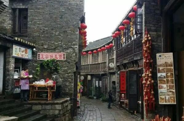 廣西最美十大古鎮(zhèn)旅游景點大全排名有哪些 黃姚古鎮(zhèn)景區(qū)第一，第七是“中國畫扇之鄉(xiāng)”(圖6)