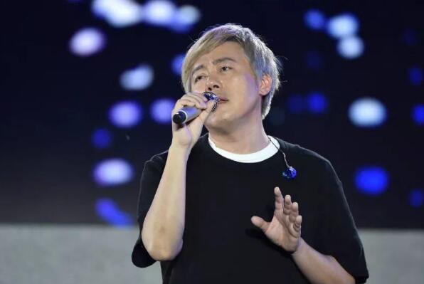 台湾男歌手50岁以上图片
