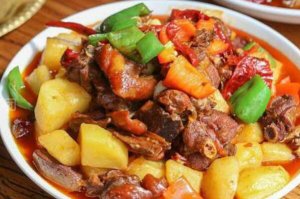 新疆最經典的十大名菜，馕包肉排第七，新疆著名宴席也上榜