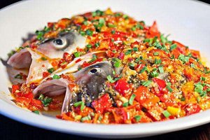 湘菜二十道著名菜名,人人都爱剁椒鱼头,第六经典中国菜