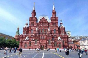 俄罗斯十大城市，首都莫斯科排第一，第二是俄罗斯北方首都