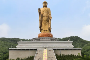 世界十大最高塑像，第一是世界最高佛像，第二被吐槽最丑