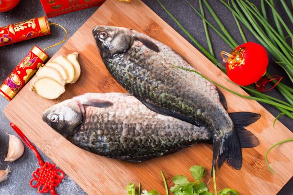 中国最好吃的淡水鱼排名-鲫鱼上榜(肉质鲜嫩价格实惠)