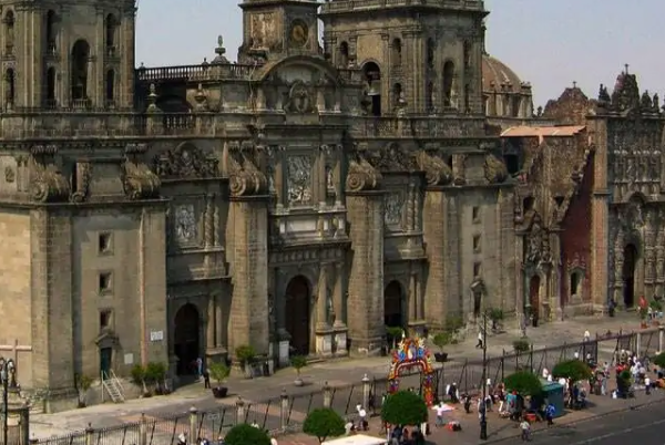 北美洲人口最多的城市排行榜-墨西哥首都上榜(遍布文化遗迹)