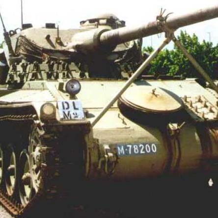 法国勒克莱尔主战坦克