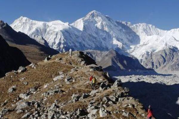 世界第一到第十高峰排行榜-卓奥友峰上榜(喜马拉雅山脉之一)
