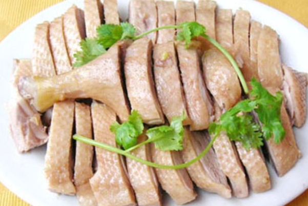 徽菜传统十大名菜-吴山贡鹅上榜(味道醇厚)