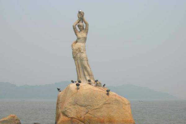 珠海十大地标建筑-珠海渔女像上榜(珠海市的象征)