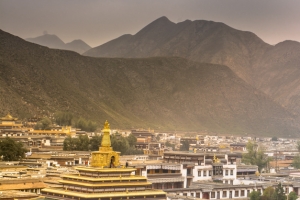 拉卜楞寺游览攻略：藏传佛教重要寺庙，神奇西北人文景色