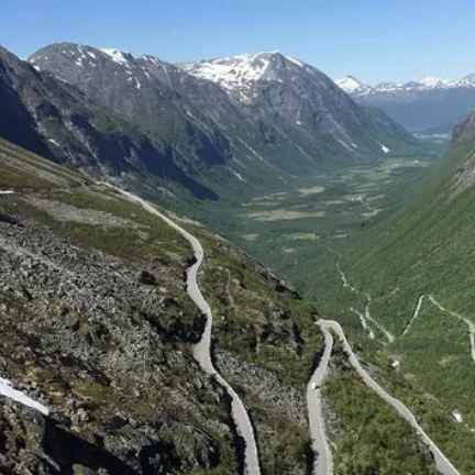 特羅斯蒂山路