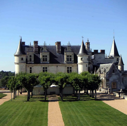 瓦维尔城堡-皇室私人住所