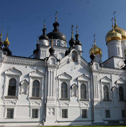 圣三位一体 伊帕季耶夫斯基男修道院