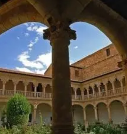 拉斯·杜耶纳斯修道院