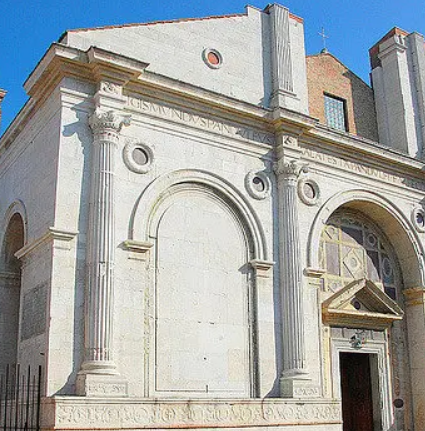 马拉泰斯塔诺教堂