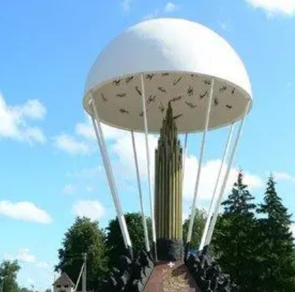 Monument Pskov paratroopers