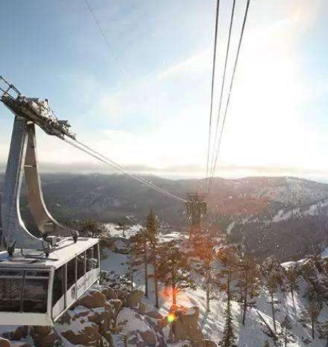 陶斯滑雪谷