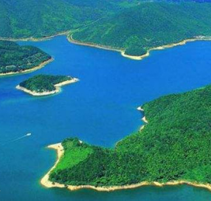飞龙湖旅游度假区